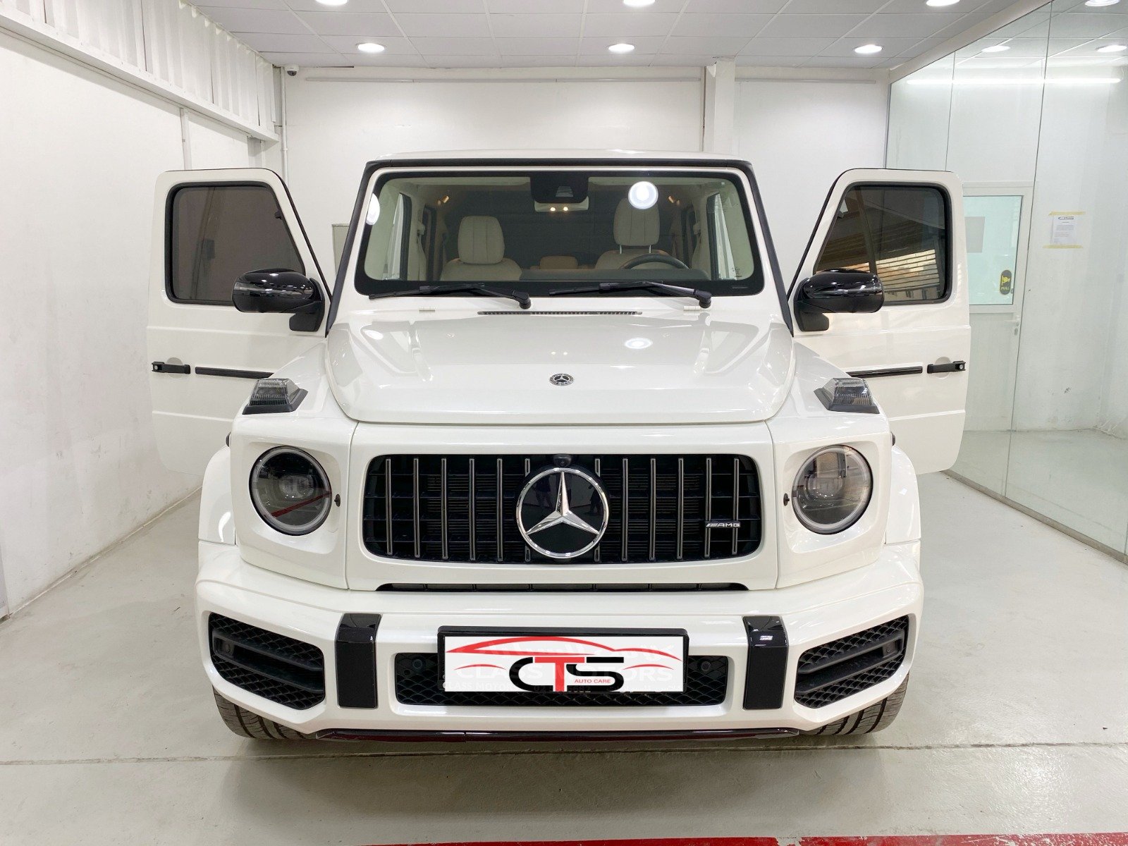 تعتيم النوافذ